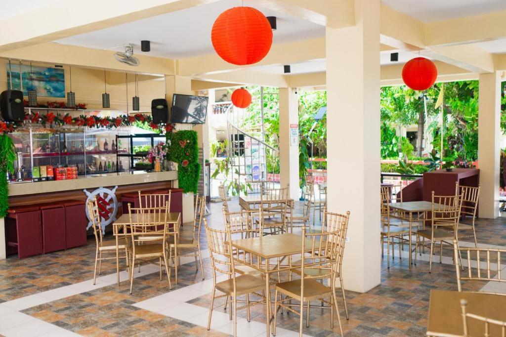 Suzuki Beach Hotel โอลองกาโป ภายนอก รูปภาพ